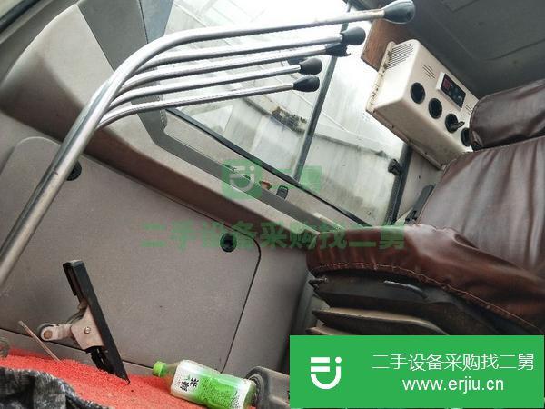 江蘇出售二手中聯(lián)25噸吊車