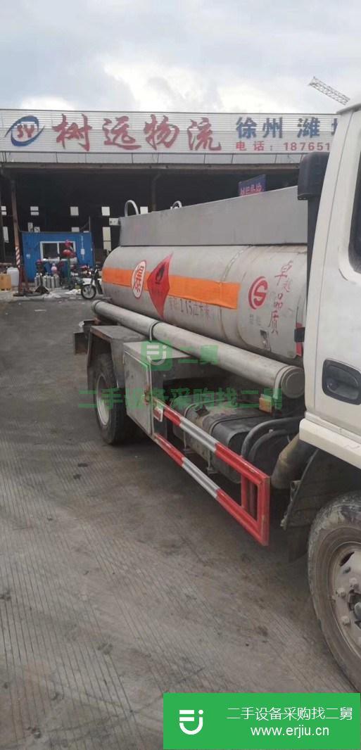 湖北出售二手藍(lán)牌油罐車(chē)