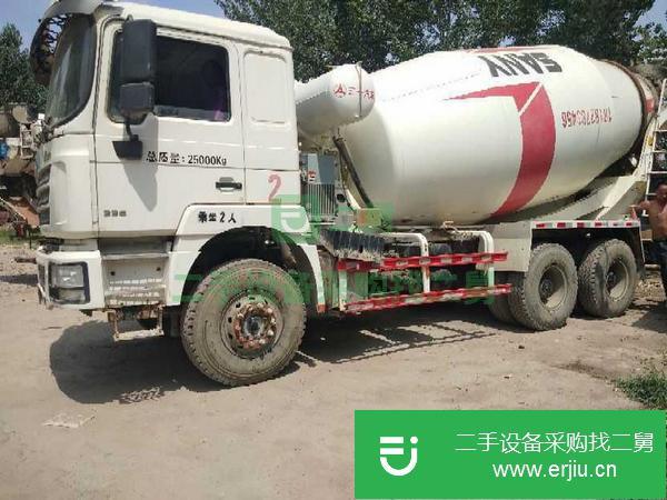 廣西出售二手國(guó)四攪拌車大12立方