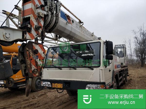 江蘇出售二手中聯(lián)25噸吊車