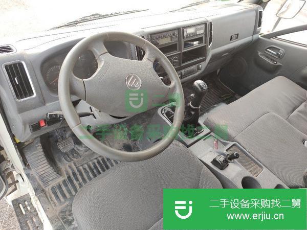 山東出售十六噸吊車 全手續(xù)