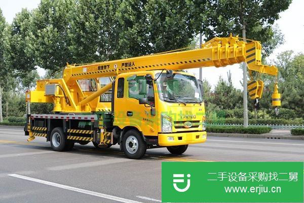 山東出售二手8噸吊車
