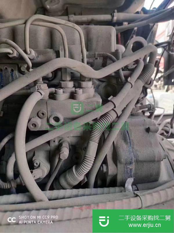 山東出售二手國五雙驅輕體解放牽引車 400馬力 濰柴發動機