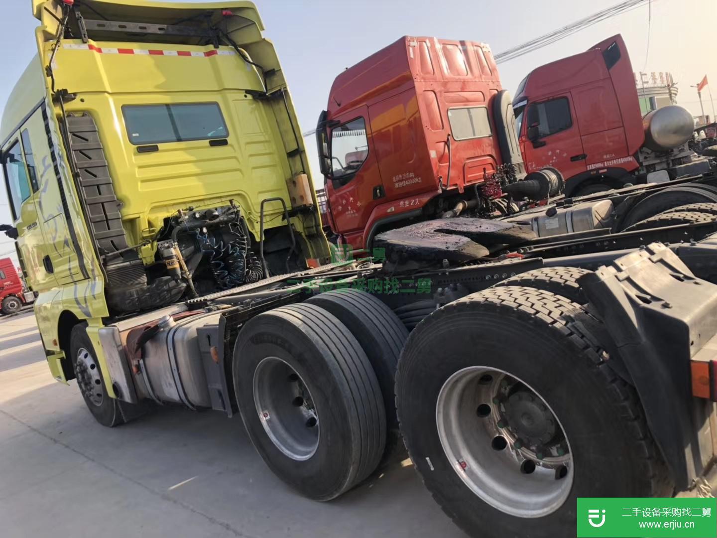山東出售二手重汽汕德牽引車