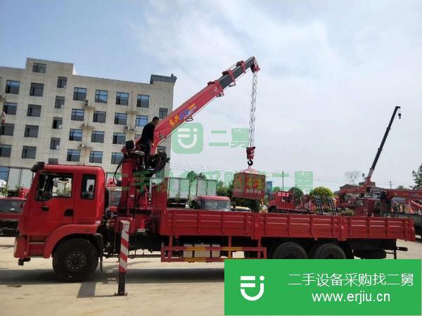云南出售二手東風錦程后八輪12噸隨車吊