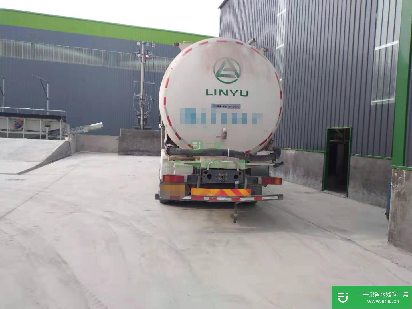 河南出售二手東風粉粒物料運輸車