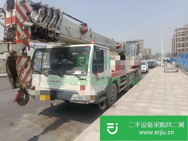 河南出售二手中聯25Ｖ5吊車