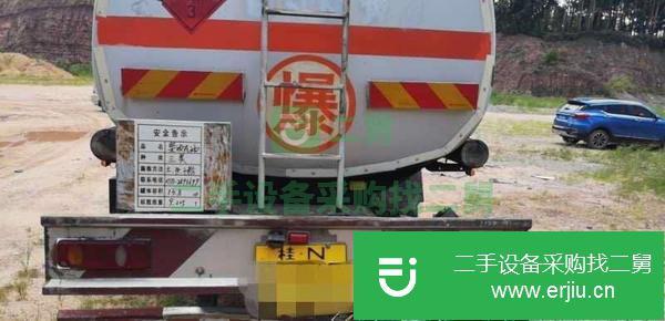 廣西出售二手12噸天錦單橋油罐車