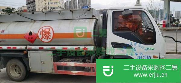 安微出售二手解放4.46立方加油車