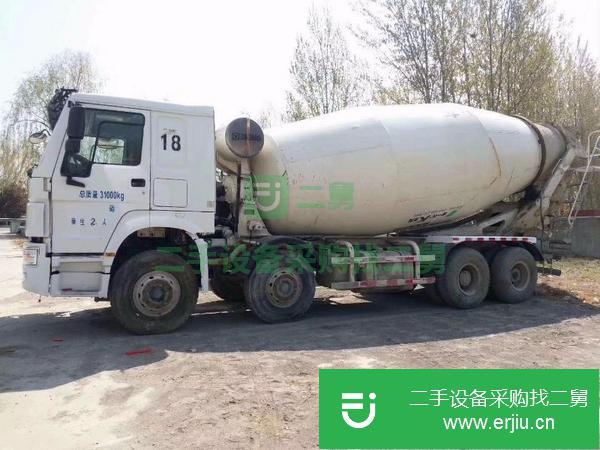 陜西出售二手豪沃18方攪拌罐車