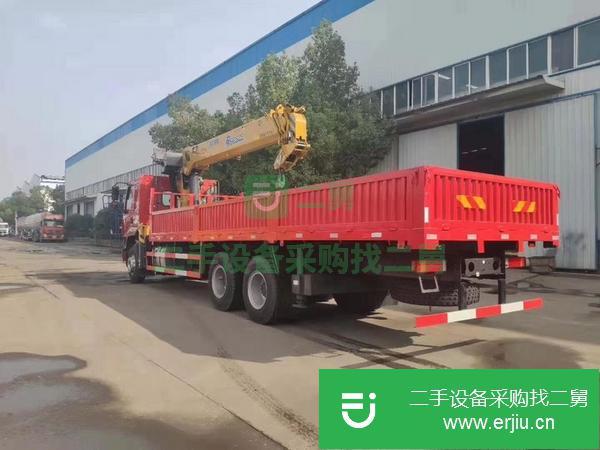 云南出售二手柳汽后八輪14噸隨車吊