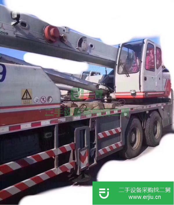 吉林出售二手中聯25v四節臂吊車