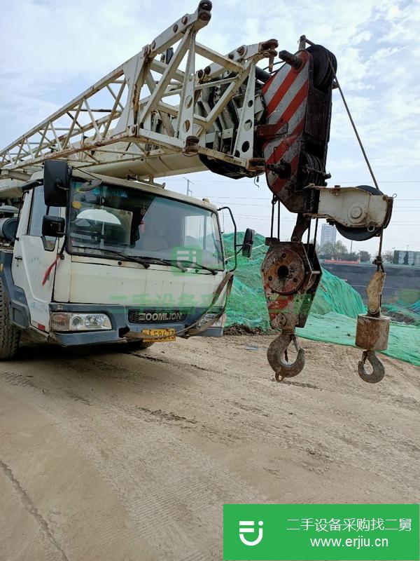 陜西出售二手中聯16噸吊車