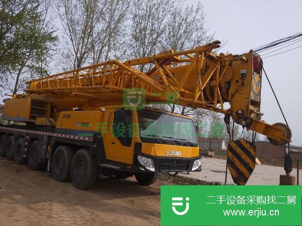 河南低價出售一臺徐工吊車