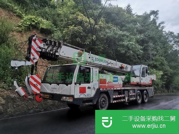 四川出售二手中聯吊車