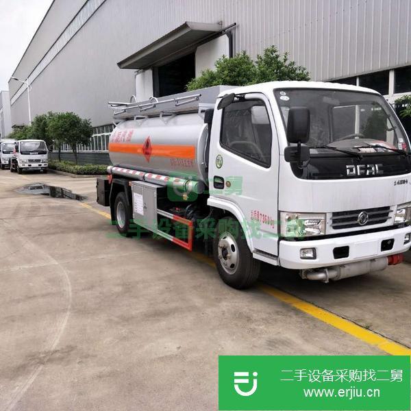 江蘇出售二手8噸油罐車(chē)