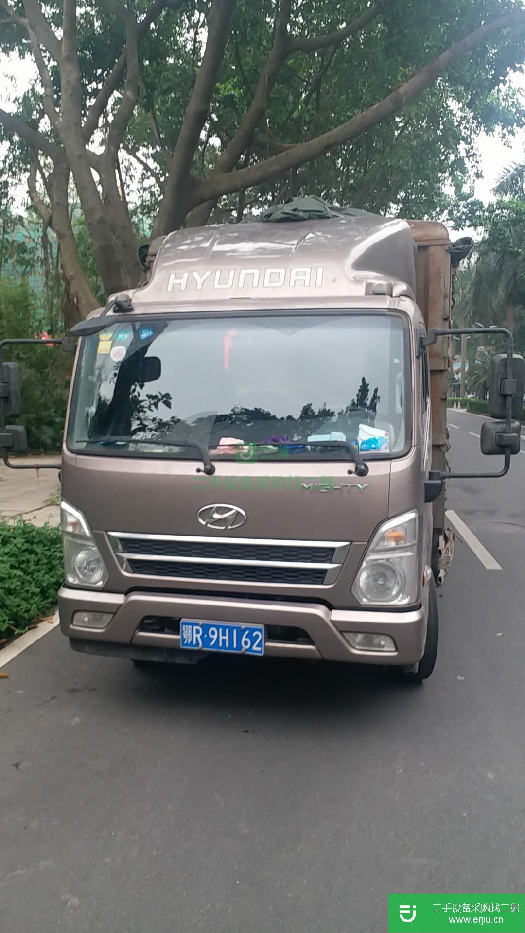 湖北出售二手現(xiàn)代倉柵載貨車