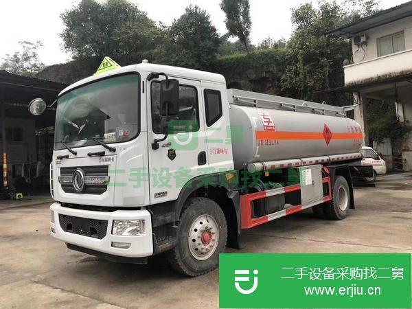 廣西出售二手10噸油罐車 帶手續(xù)