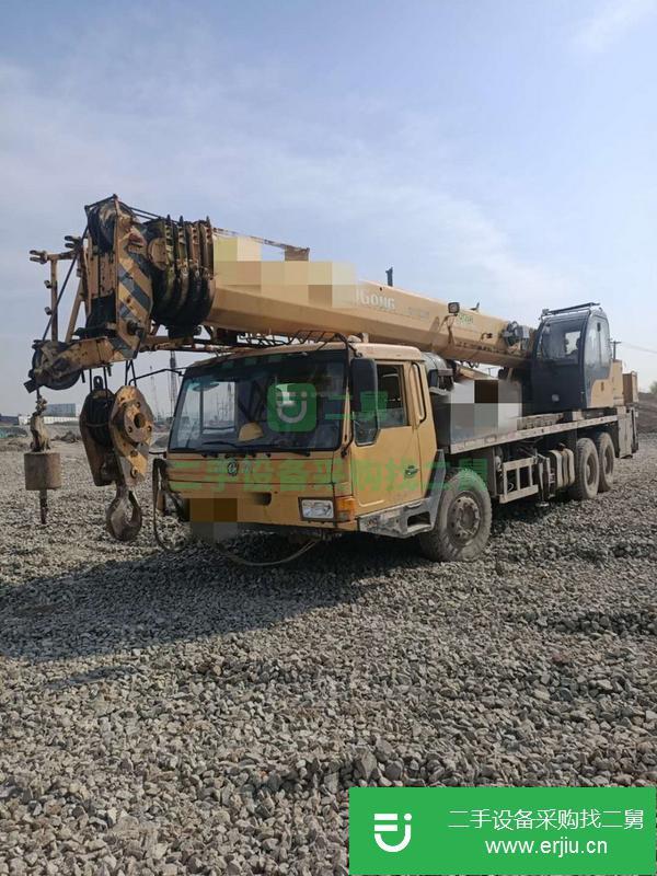 安微出售二手柳工25噸五節(jié)臂吊車