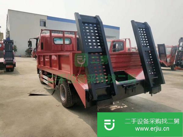 湖北出售二手藍(lán)牌平板運(yùn)輸車