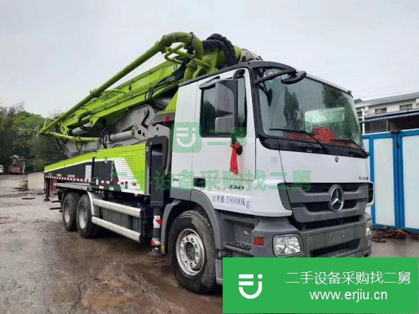 陜西出售18年國(guó)五中聯(lián)泵車  奔馳49米底盤