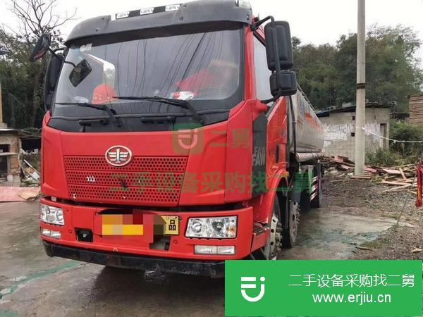貴州出售二手油罐車