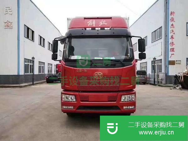 湖北出售二手解放J6L高頂雙臥6.8米冷藏車