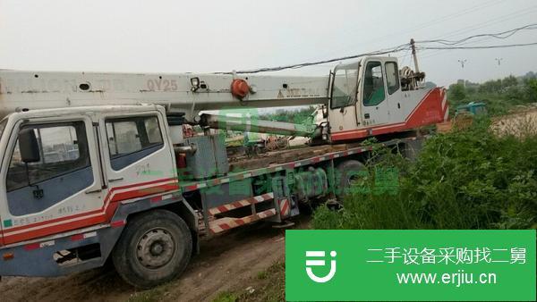 河北出售二手中聯重科吊車，25噸
