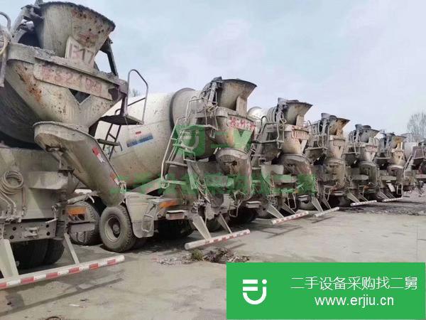 江蘇出售二手豪沃國五大12方攪拌車