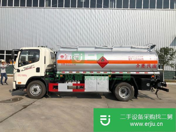 四川出售二手油罐車
