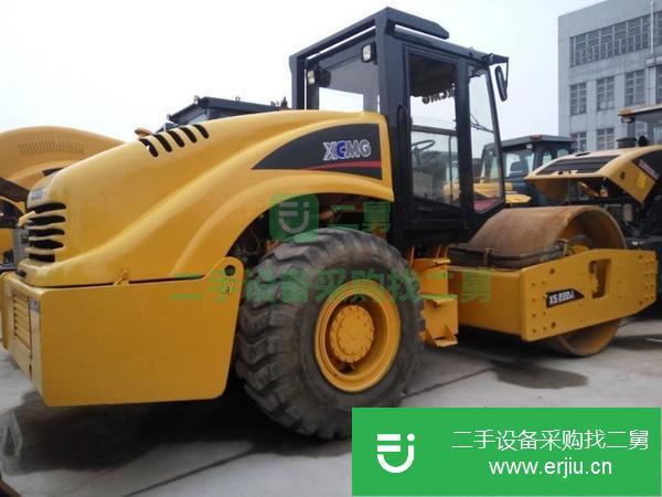 上海出售二手單鋼輪振動徐工26噸壓路機