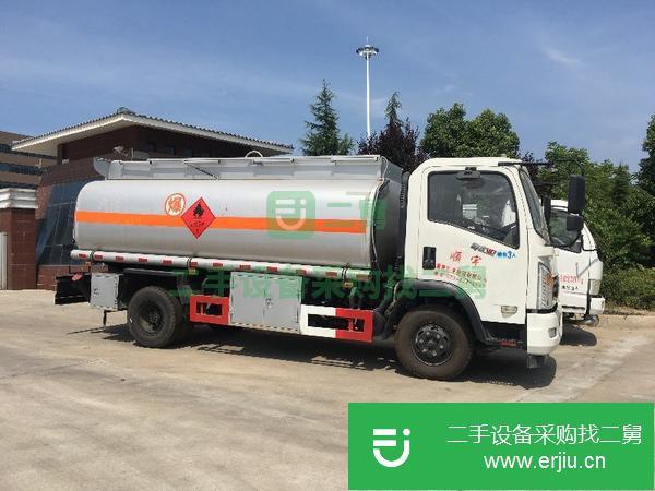河南出售二手油罐車，帶手續