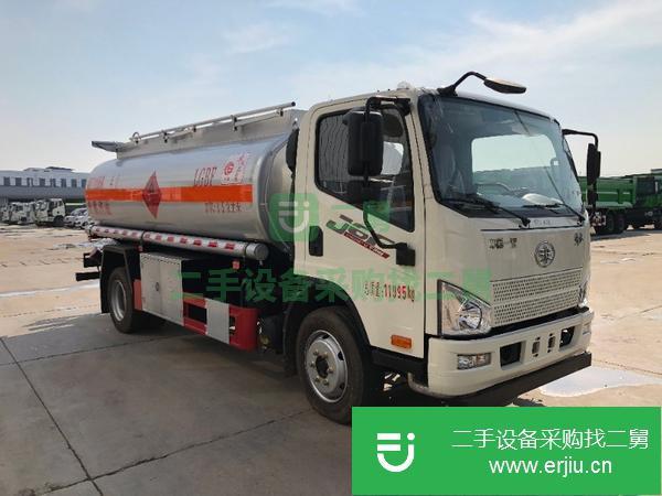 四川出售二手油罐車