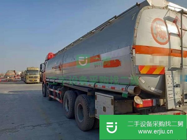 湖北出售二手前四后八解放油罐車