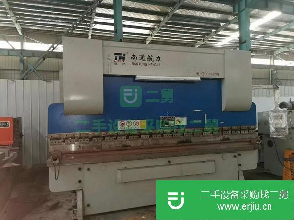 江蘇出售二手8*4000折彎?rùn)C(jī)