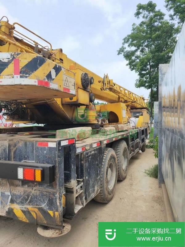 江蘇出售二手徐工吊車，手續齊全，包提檔過戶