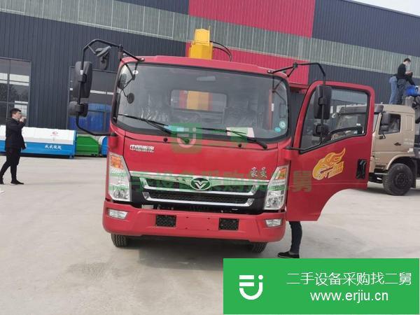 湖北出售二手中國重汽5噸吊車