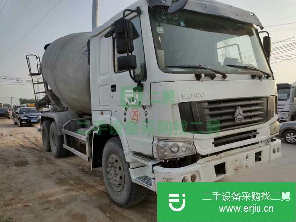 吉林出售二手大12方豪沃攪拌車