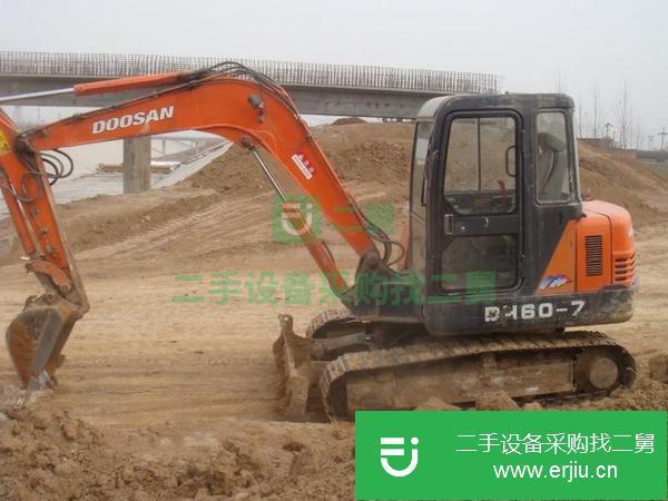 上海出售二手日立60挖掘機