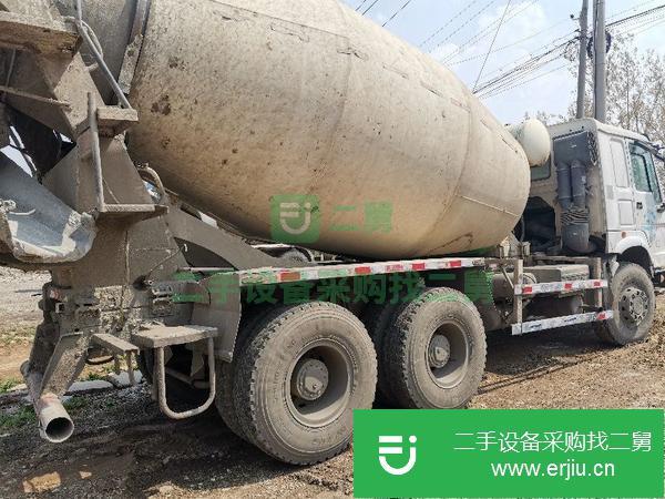 山東出售二手豪沃十二方攪拌車