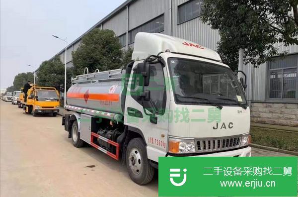 內蒙古出售二手楚勝牌5噸油罐車