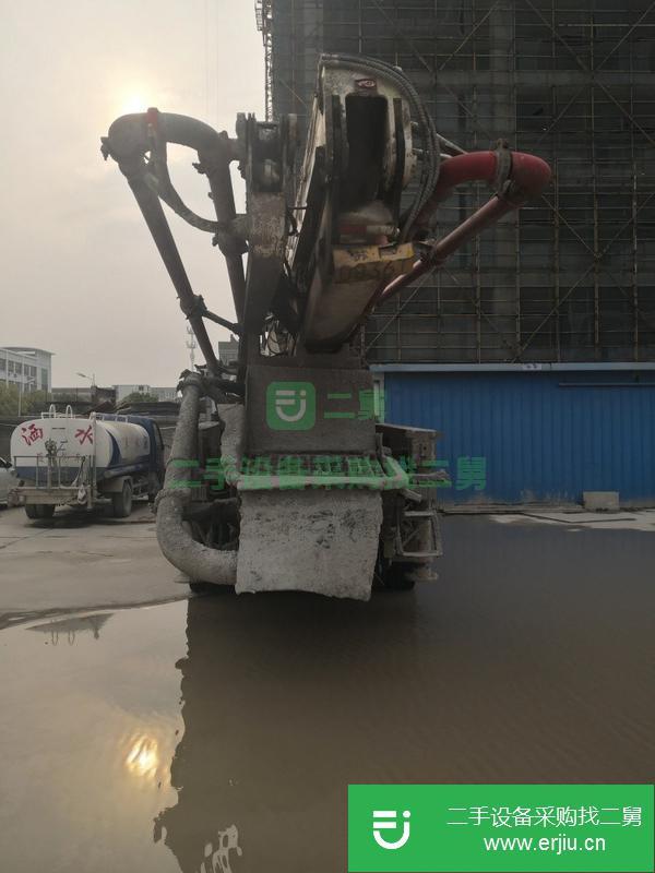 江蘇出售二手中聯牌37米泵車
