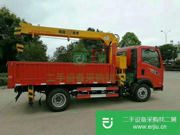 湖北出售二手重汽3.2噸隨車吊