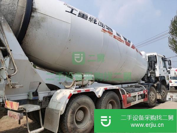 北京出售豪沃?jǐn)嚢柢?chē)，亞特上裝大20拉22。車(chē)況原車(chē)原版
