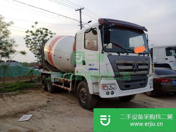 山東出售二手三一攪拌車 后八輪 大12方 350馬力