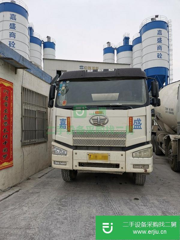 江蘇出售二手解放攪拌車,大12方可裝14方