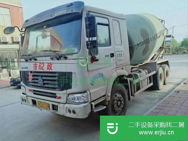 河南出售二手豪沃12方攪拌車