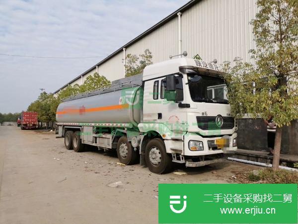 湖北出售二手陜汽德龍前四后八油罐車