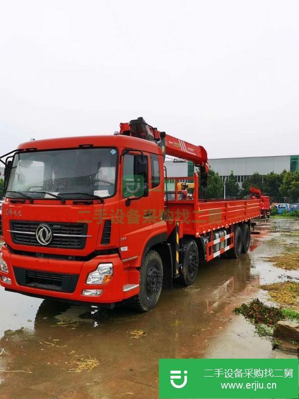 湖北出售二手東風(fēng)前四后八14噸5節(jié)直臂吊車(chē)