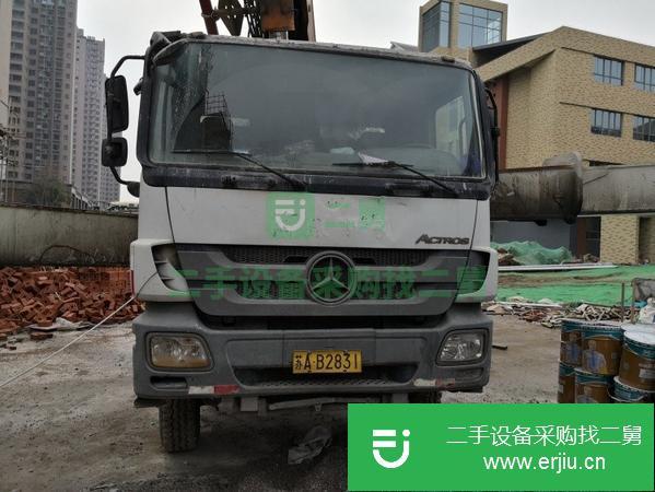 江蘇出售二手中聯(lián)牌52米泵車